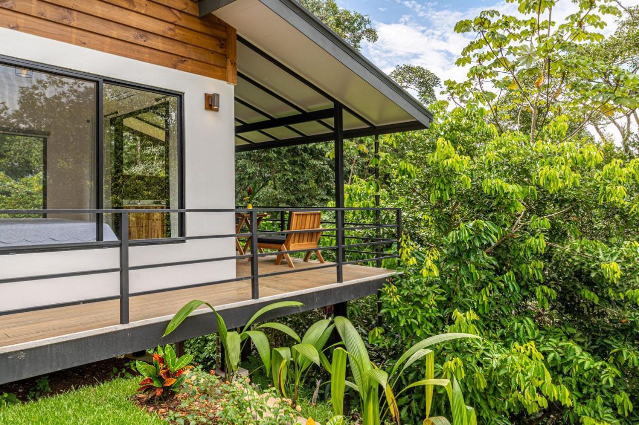 The Sutton - Boutique Jungle Experience Aparthotel Uvita Exterior photo